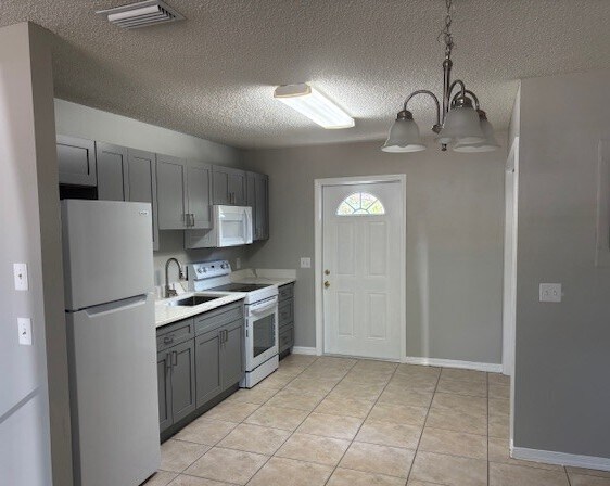 Building Photo - 105 Admiral Cir