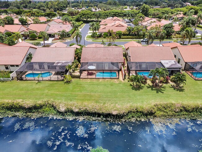 Building Photo - 7747 Villa Nova Dr