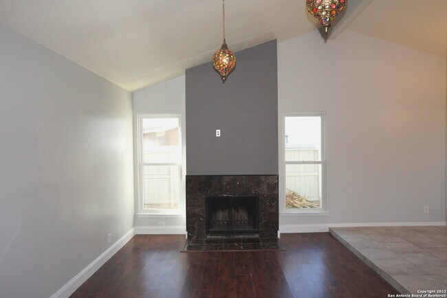 Building Photo - 6611 Woodford-