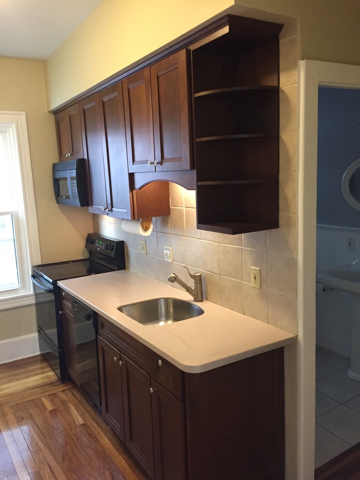Kitchen - 59 Halsey St