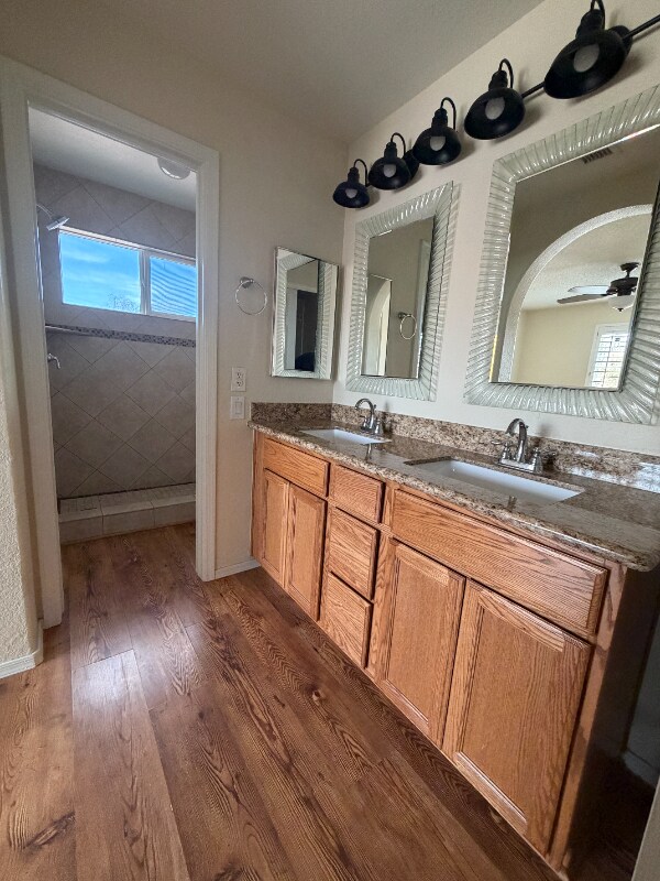 Building Photo - 3934 E Park Ave