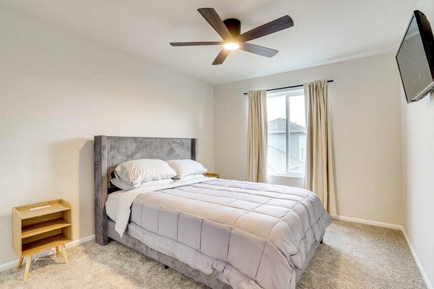 Building Photo - 6026 N Orleans St