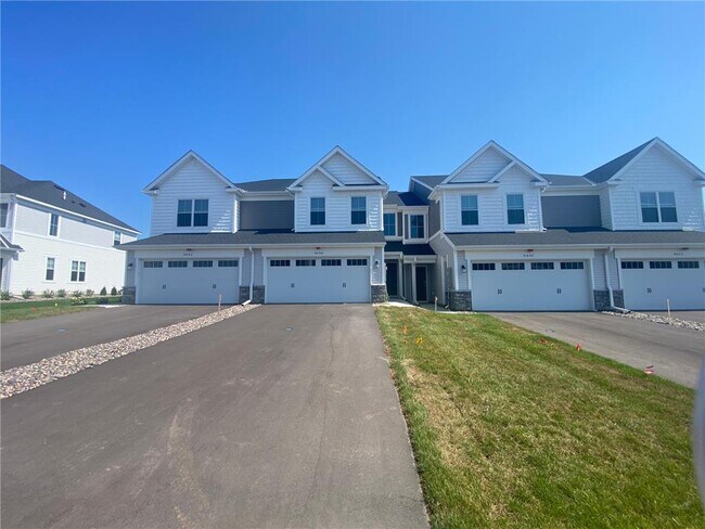 Primary Photo - 9448 4th St N