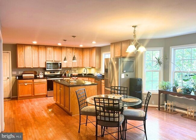 Building Photo - 12503 Toll House Rd