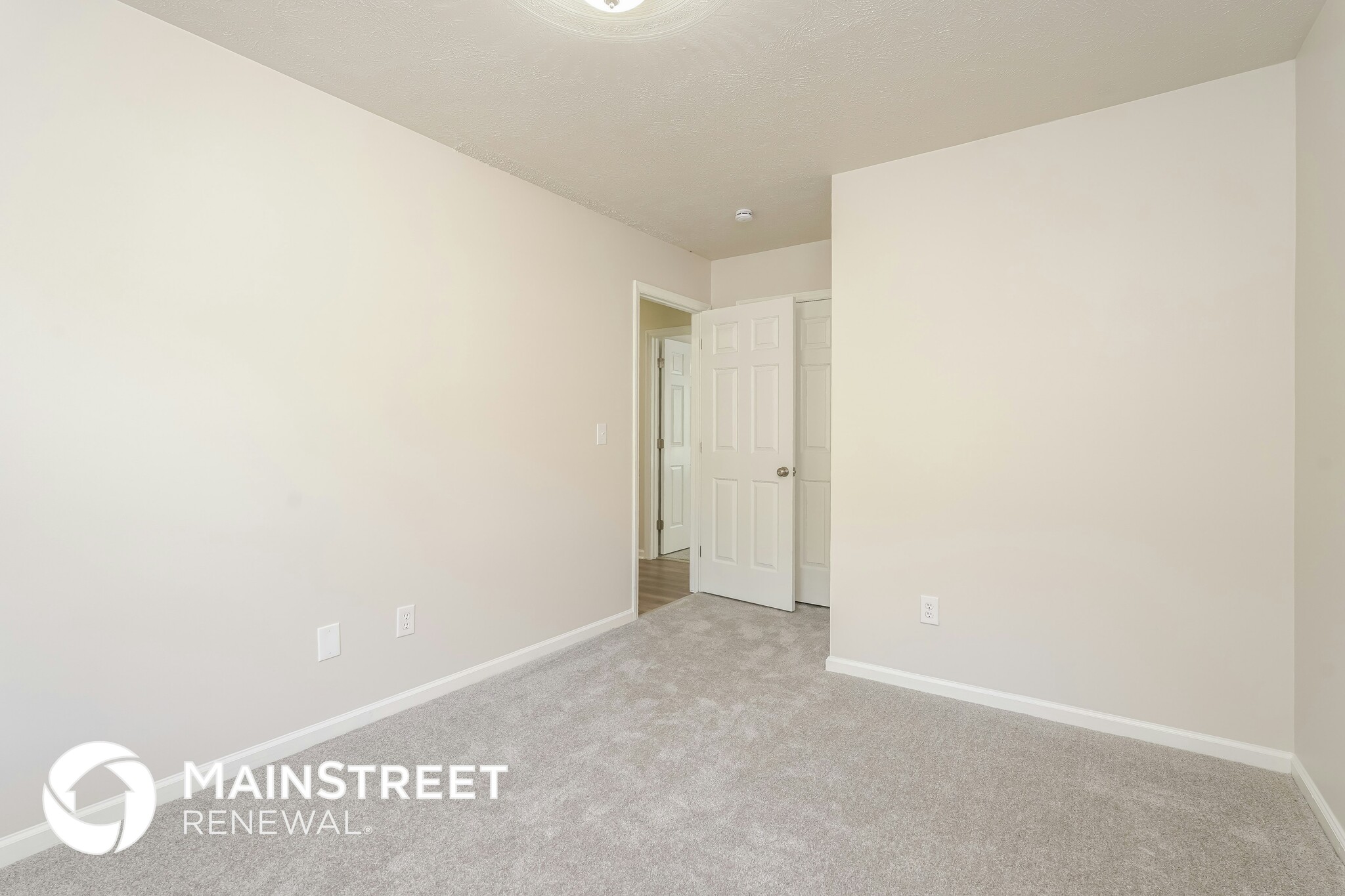 Building Photo - 1205 Brookhill Park Dr