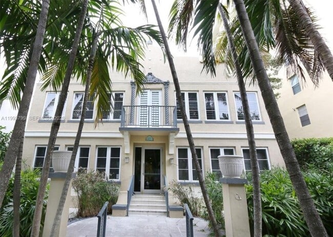 Building Photo - 1018 Meridian Ave