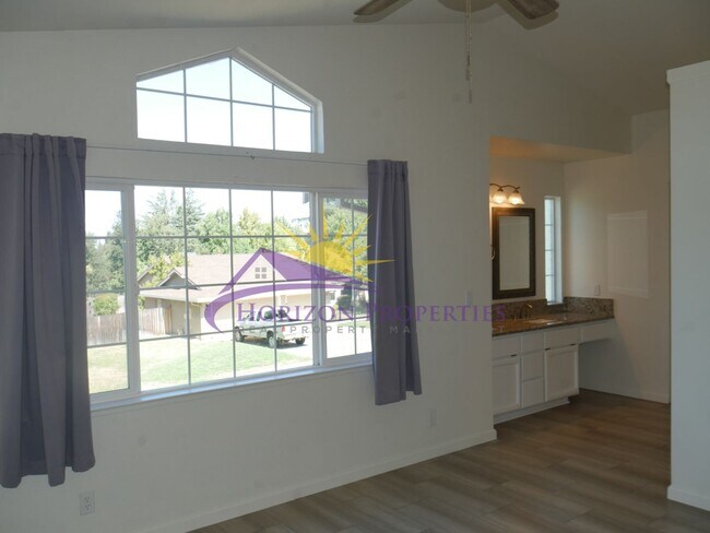 Building Photo - 1646 Hedland Pl