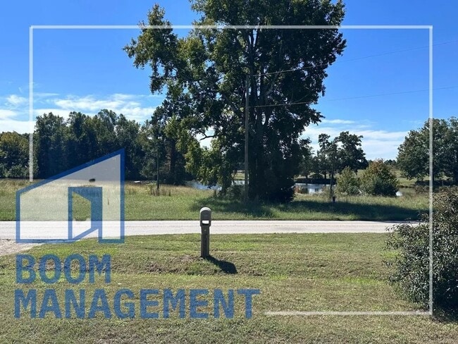 Building Photo - 1867 Warrenton Rd