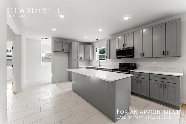 Building Photo - 911 W 31st St