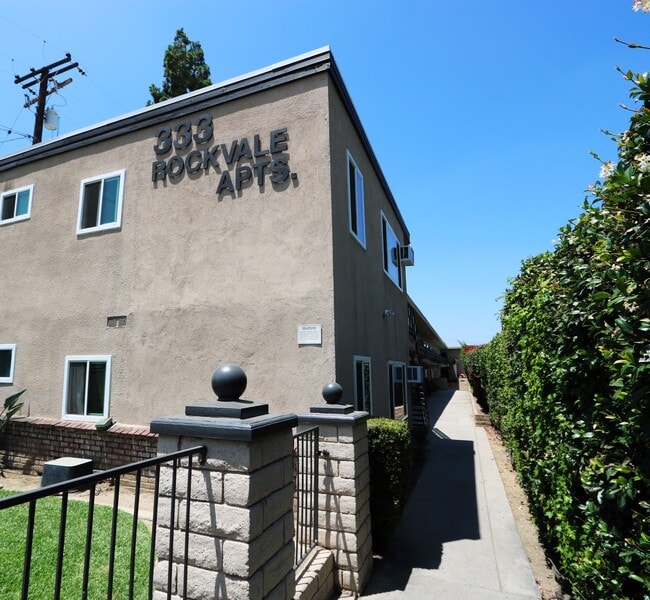 Building Photo - Rockvale Apts