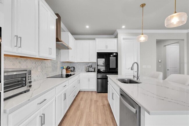 Building Photo - 6353 Timberdale Ave