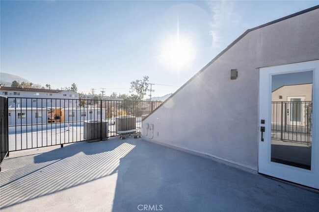 Building Photo - 7341 Valmont St