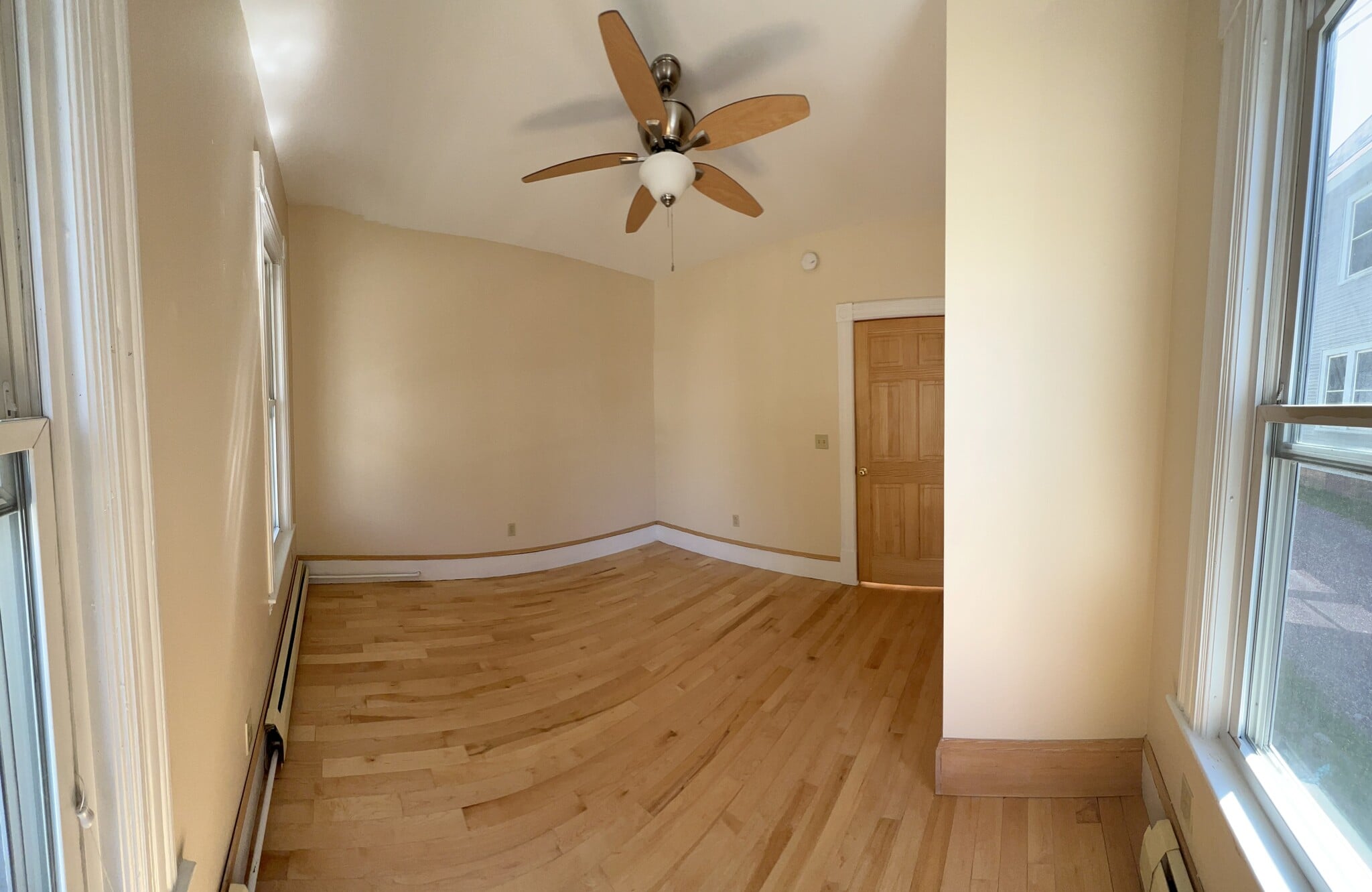 Building Photo - 19 Hickok Pl