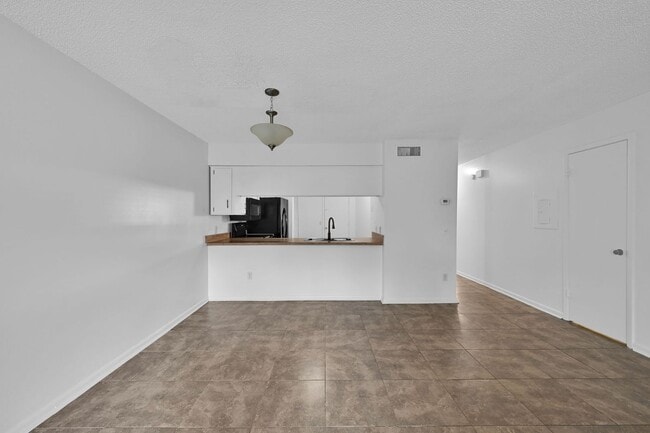 Building Photo - 4317 Windergate Ct