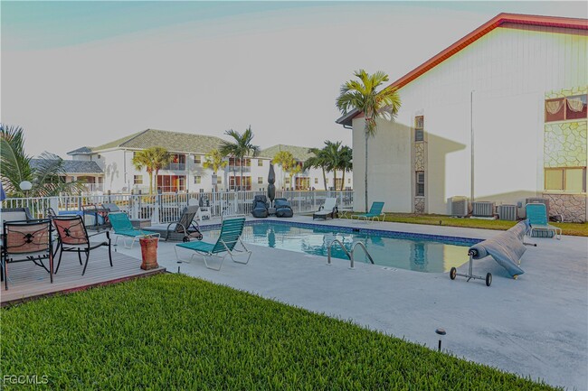 Building Photo - 719 SW 47th Terrace