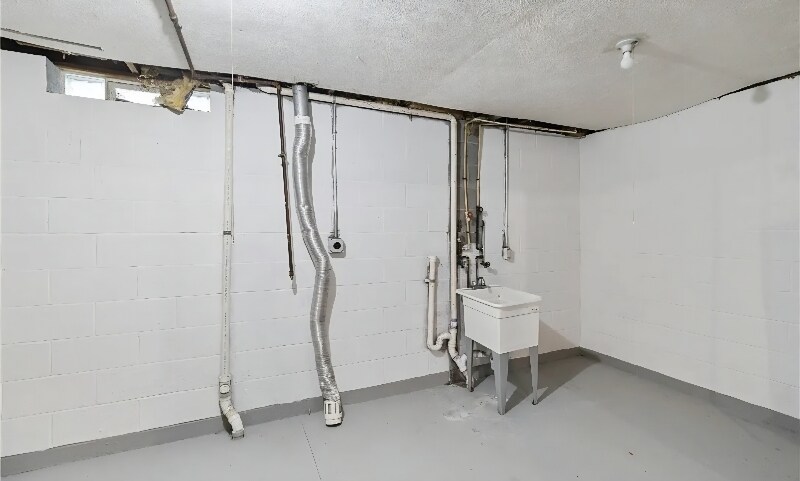 Building Photo - 937 Ansel Rd