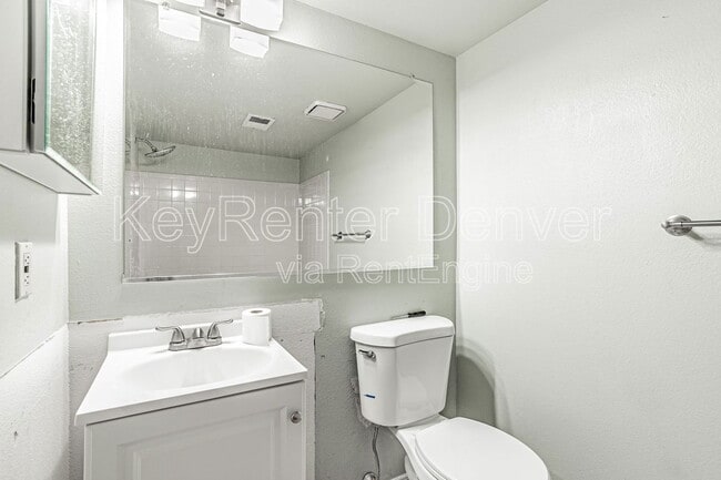Building Photo - 17315 E Rice Cir