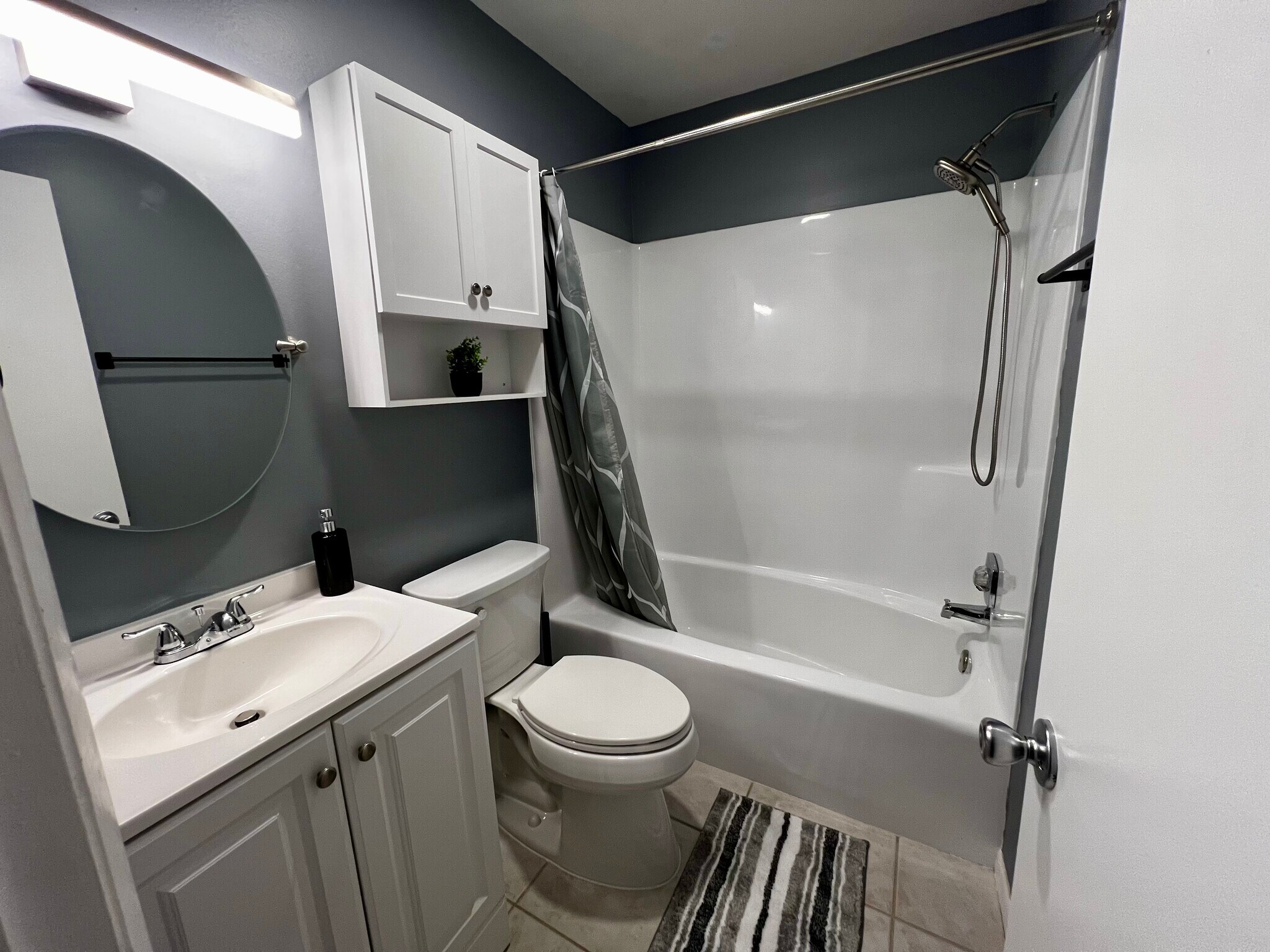 Building Photo - 6540 Chasewood Dr