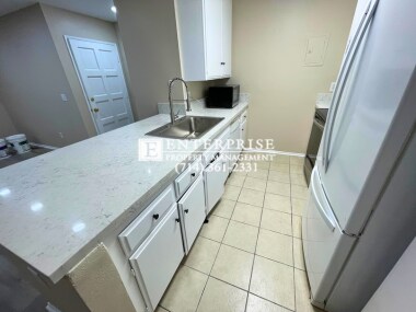 Building Photo - Freshly Updated 2-br Condo in South Coast Metro Area