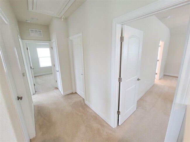 Building Photo - 16116 Nightshade St