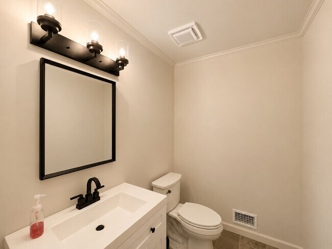 Building Photo - 7632 Auden Trail