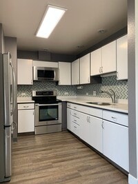 Building Photo - Kulana Knolls 3 Bed 2 Bath 2 assigned parking
