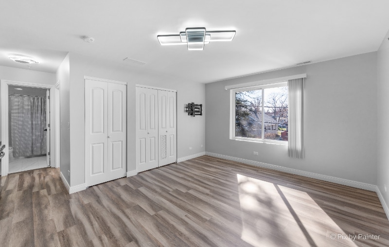 Building Photo - 114 W Green St