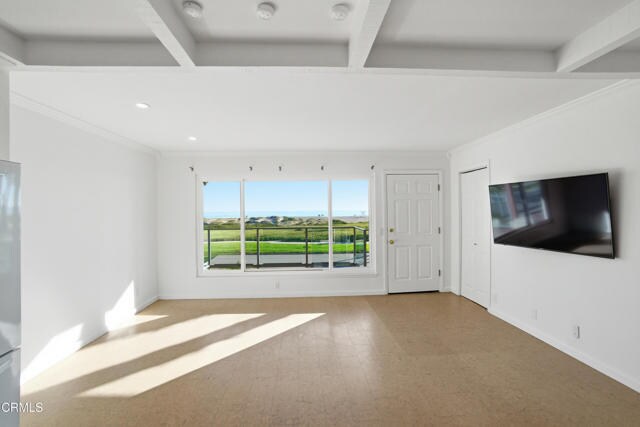 Building Photo - 681 Ocean View Dr