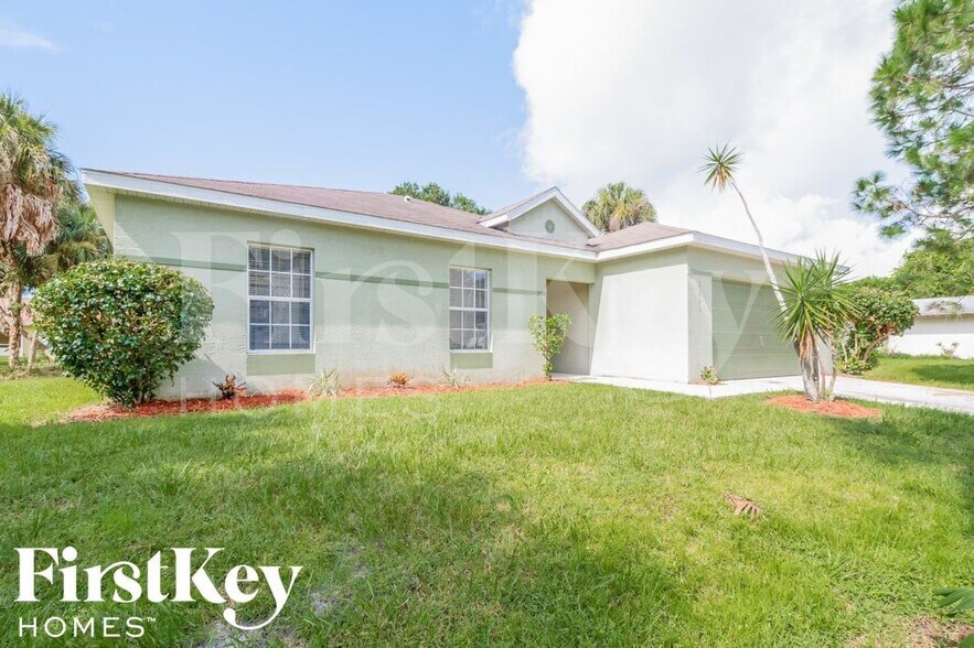 Building Photo - 2641 Yamada Ln