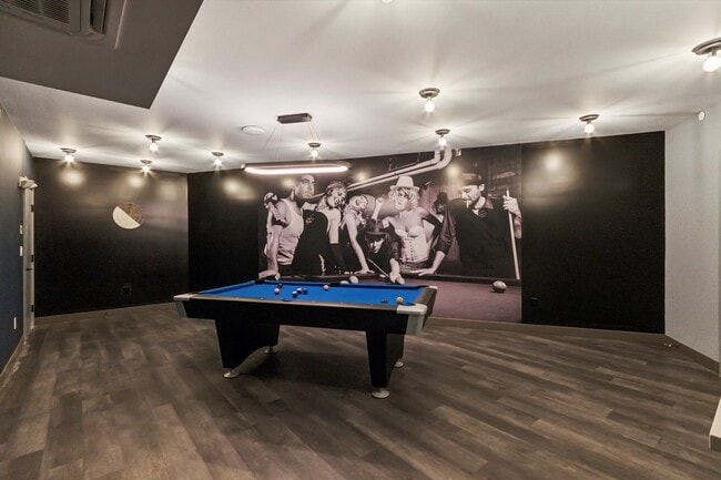 Building Photo - 1102 Germantown Ave