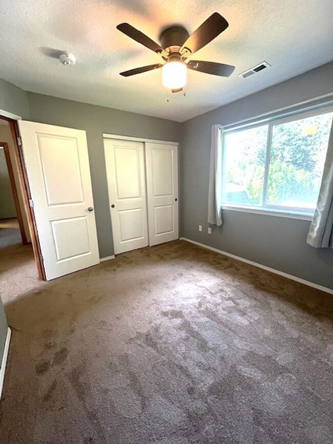 Building Photo - Coming Soon!  Charming 3 Bedroom / 2.5 Bat...