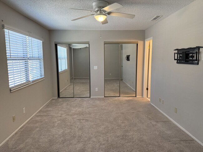 Building Photo - 4812 Windrush Ln