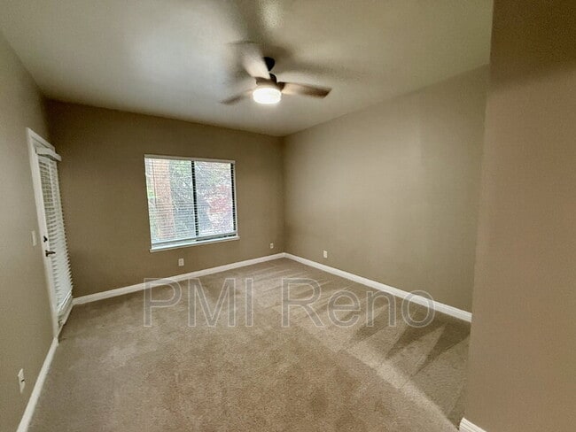 Building Photo - 900 S Meadows Pkwy