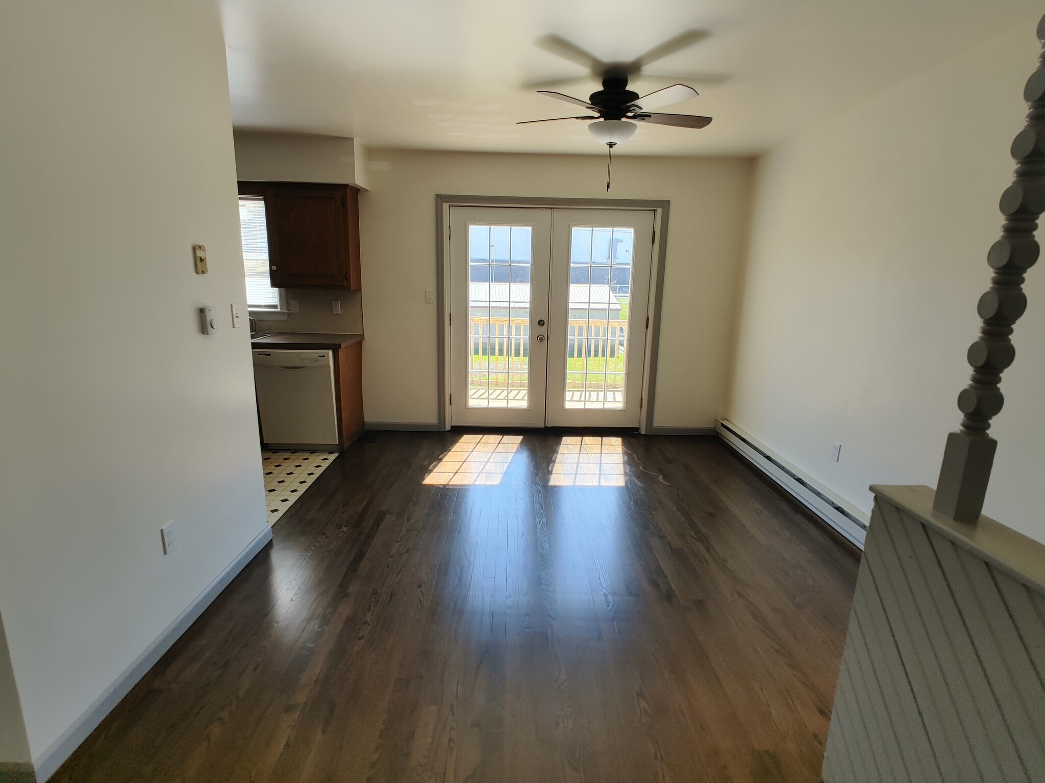 Dining Room with French doors to deck - 110 Froelich Ave
