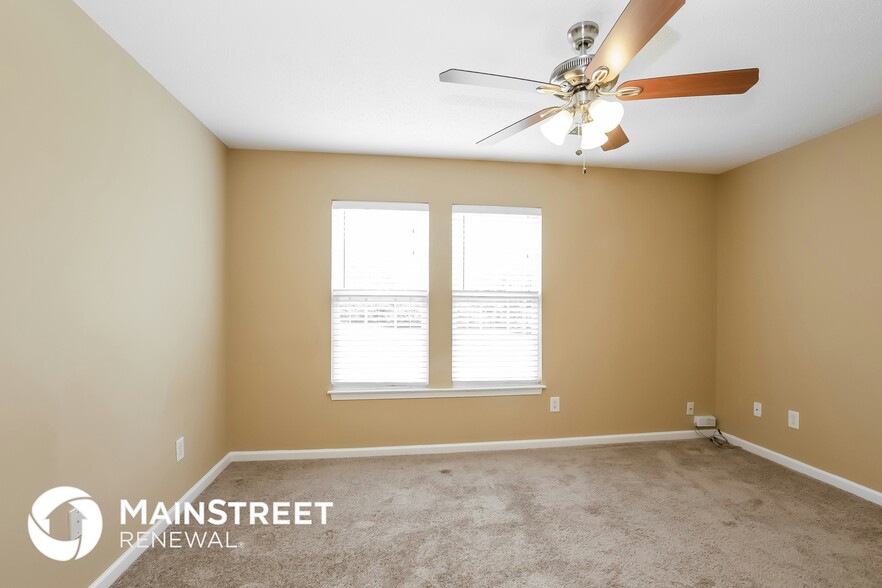 Building Photo - 4315 River Bluff Terrace