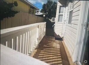 Building Photo - Quaint 1/1 within walking distance to the ...