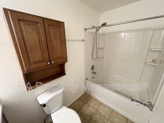 Building Photo - 5837 Guadalupe Trail NW