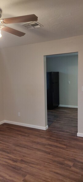 Building Photo - 24 W Rillito St