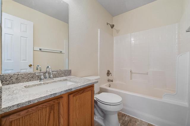 Building Photo - 1049 Triple Crown Dr