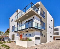 Building Photo - 4507 Lomita St