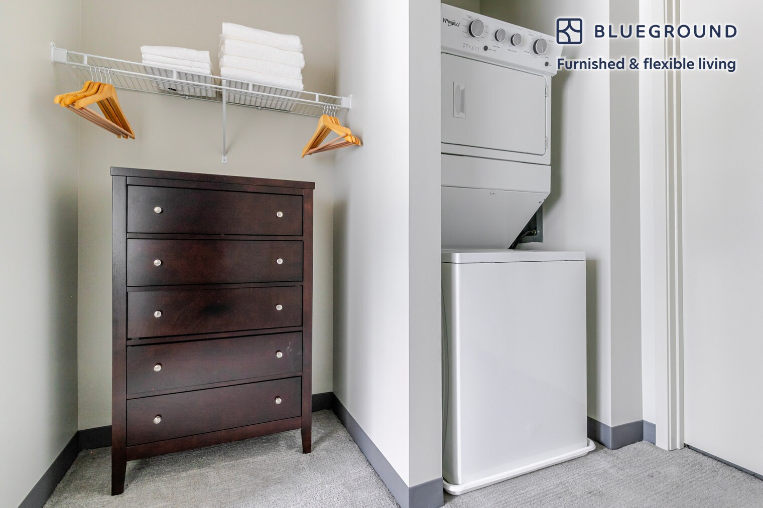 Building Photo - 180 N Ada St