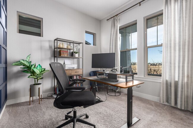 Building Photo - 4BD, 3.5BA Northfield Home with Finished Basement and 2-Car Garage