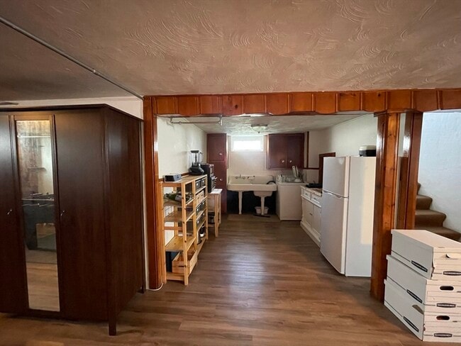 Building Photo - 226 Nevada St