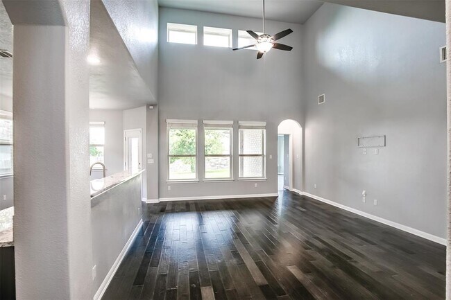 Building Photo - 2723 Enza Ct