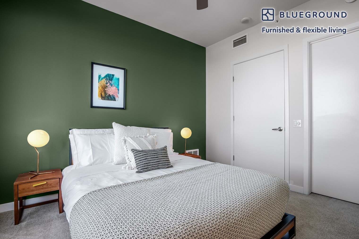 Building Photo - 690 Long Bridge Street