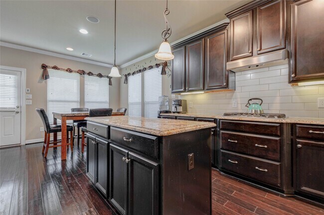 Building Photo - 27810 Yorkshire Brook Ln