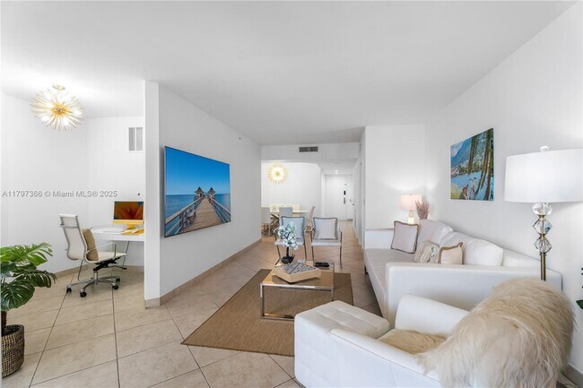 Building Photo - 4779 Collins Ave