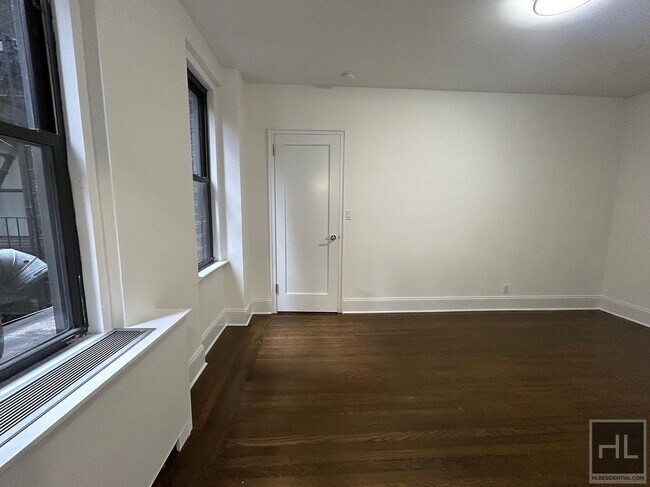 Building Photo - EAST 46 STREET