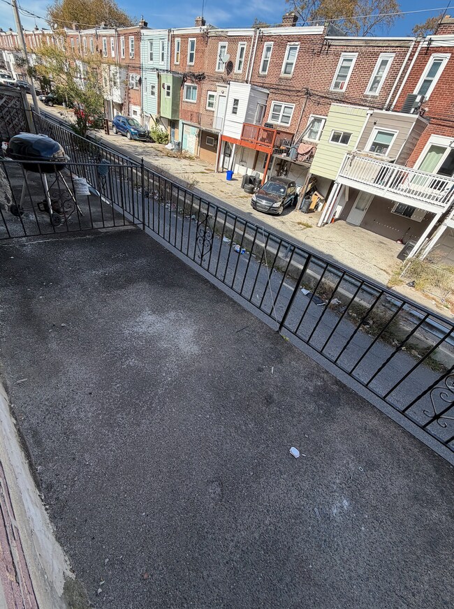 Building Photo - 7101 Radbourne Rd