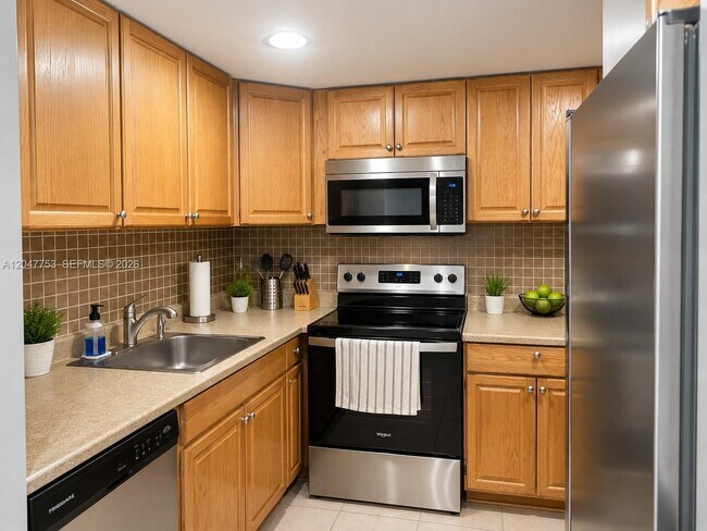 Building Photo - 4133 NW 88th Ave